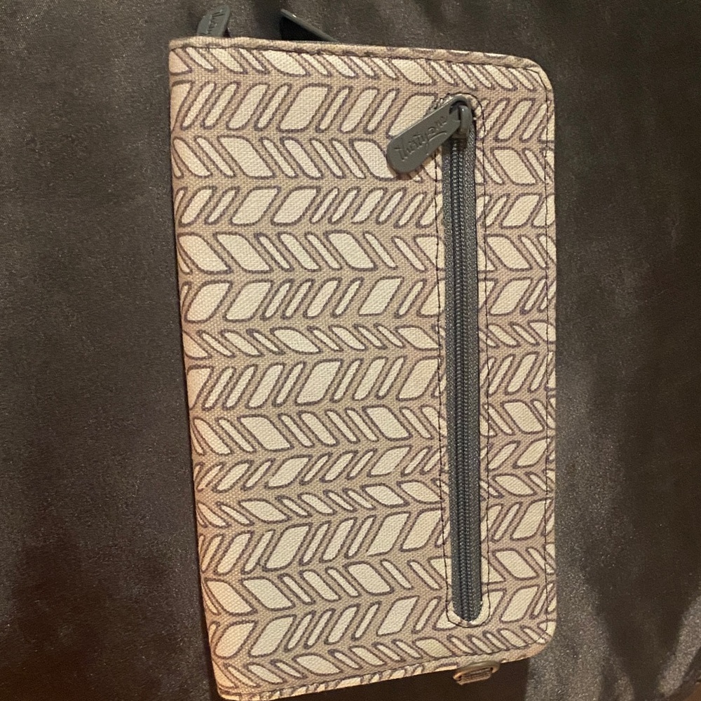 Thirty-One Tan and Brown Patterned Wallet